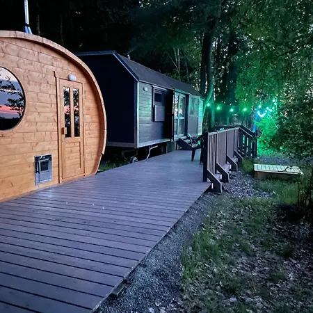Maringotka U Lesa Lodge
